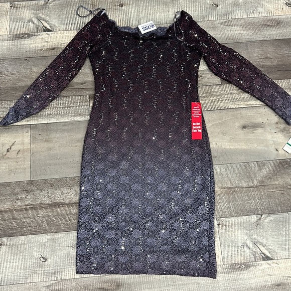 Lace purple dress - Picture 2 of 3